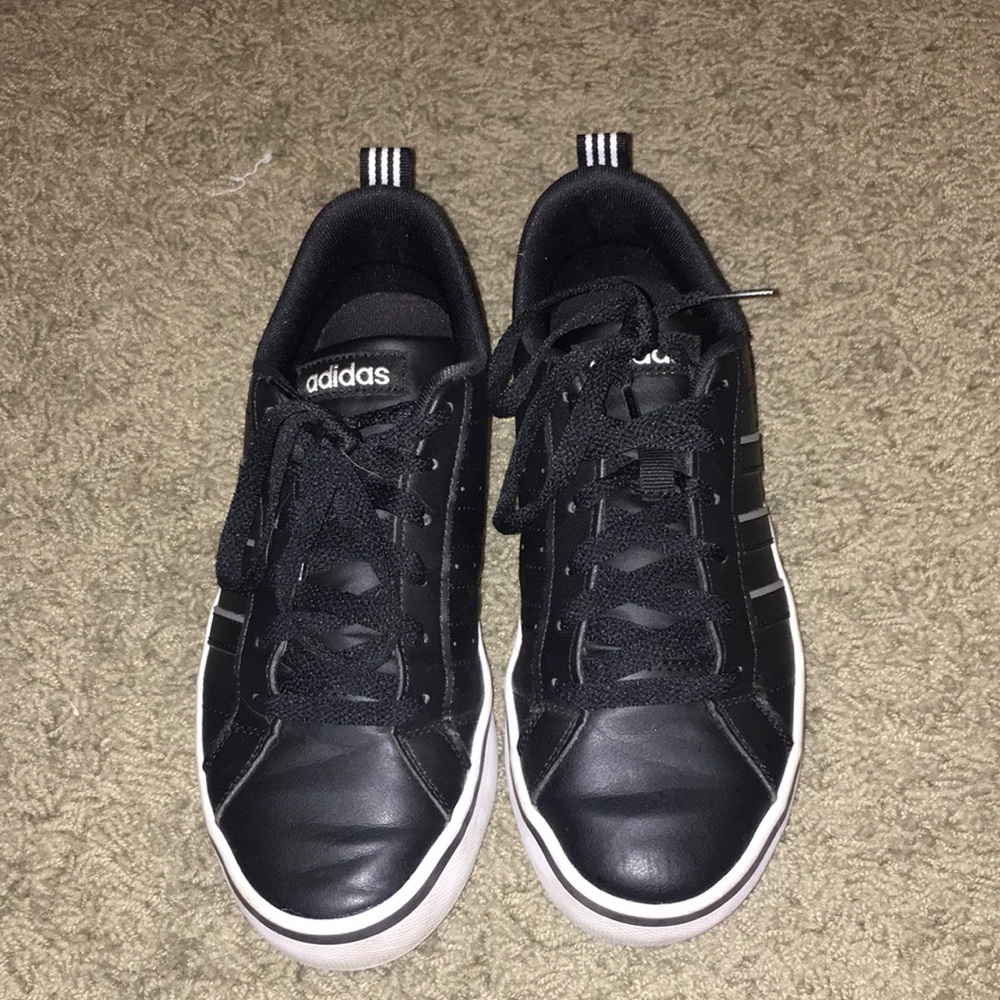 Retro-ish Black and white Adidas!
